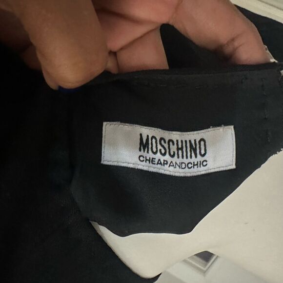 MOSCHINO Elegant Black Dress - Picture 4 of 6